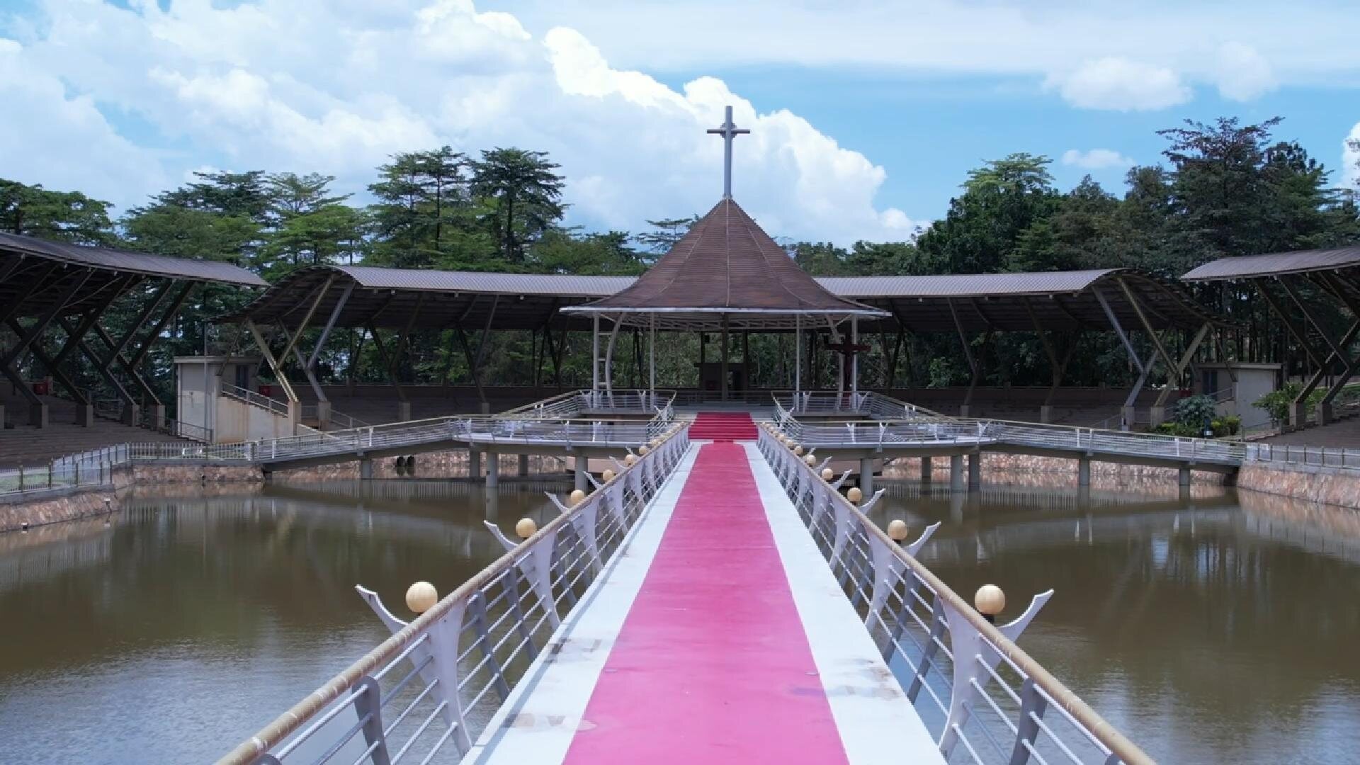 Uganda Martyrs Shrine Namugongo